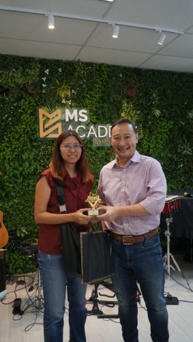  Ms Cheng Ying Ling